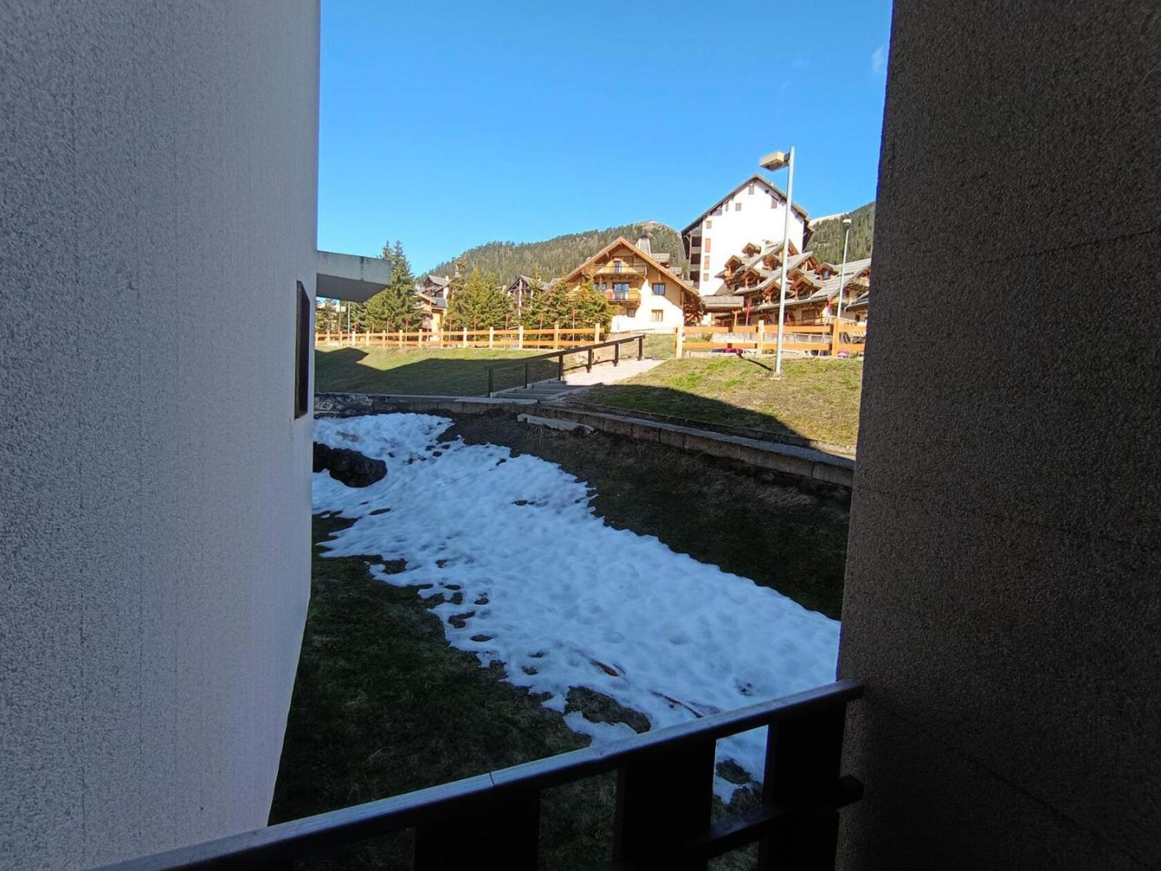 Residence Arzerier - "Special Petit Budget" Mini Studio Avec Parking Mae-9204 Montgenevre Exterior photo